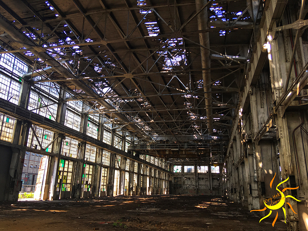 Abandoned building at the Albuquerque Rail Yards.