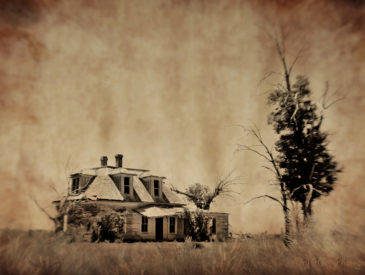 Abandoned Sears and Roebuck house in Estancia, New Mexico.